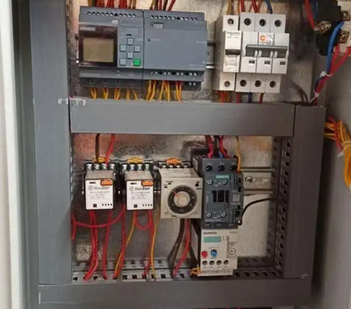 برقکار،برقکار۳فاز،بزقکارصنعتی،نصب اینورتر|خدمات پیشه و مهارت|تهران, نازی‌آباد|دیوار