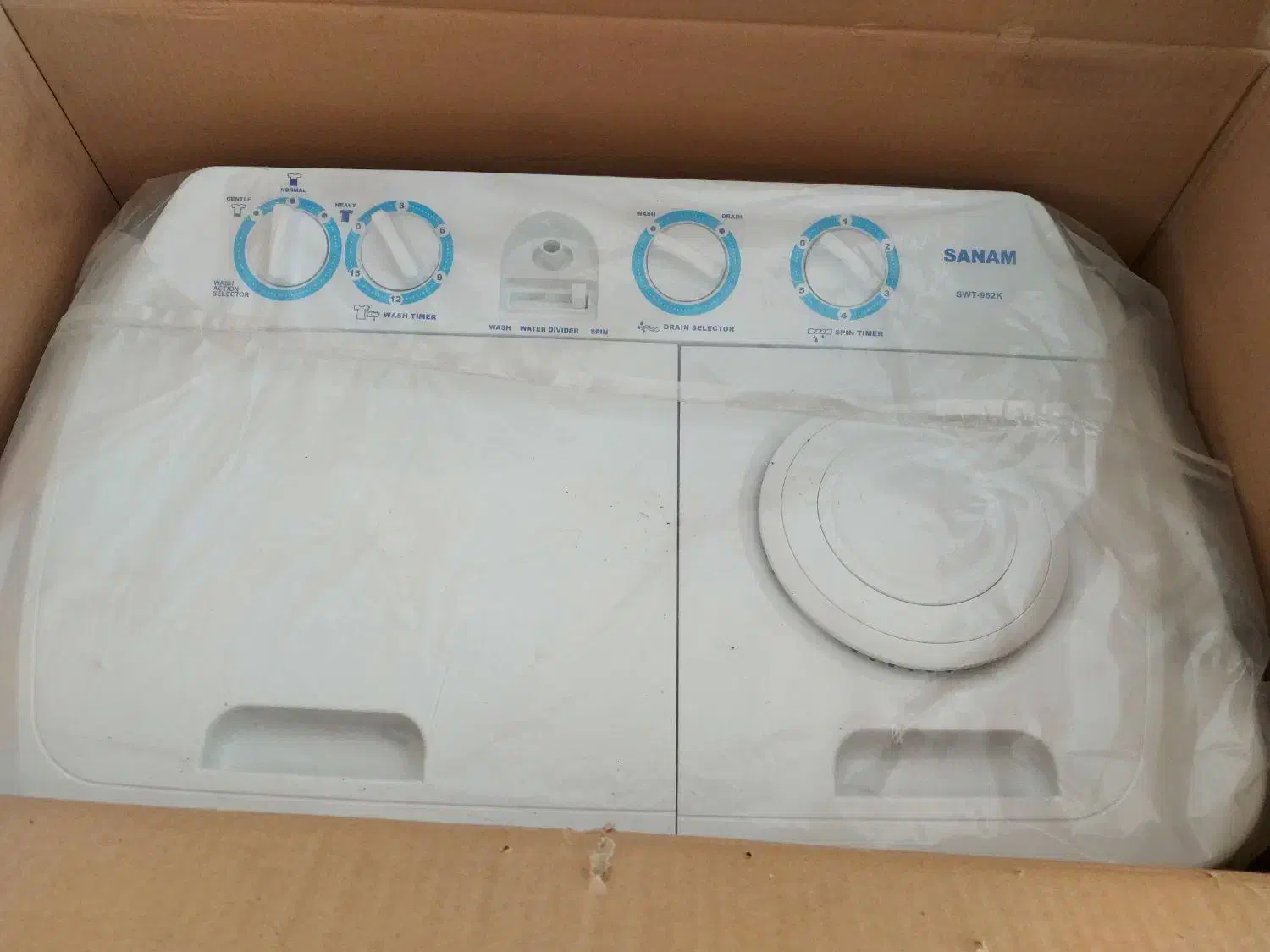 لباسشویی دوقلو(کهنه شور|ماشین لباسشویی و خشککن لباس|تکاب, |دیوار