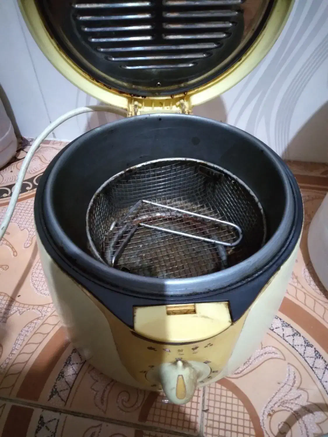 سلام سرخ کن|اجاق گاز و لوازم برقی پخت‌وپز|اهواز, منبع اب|دیوار