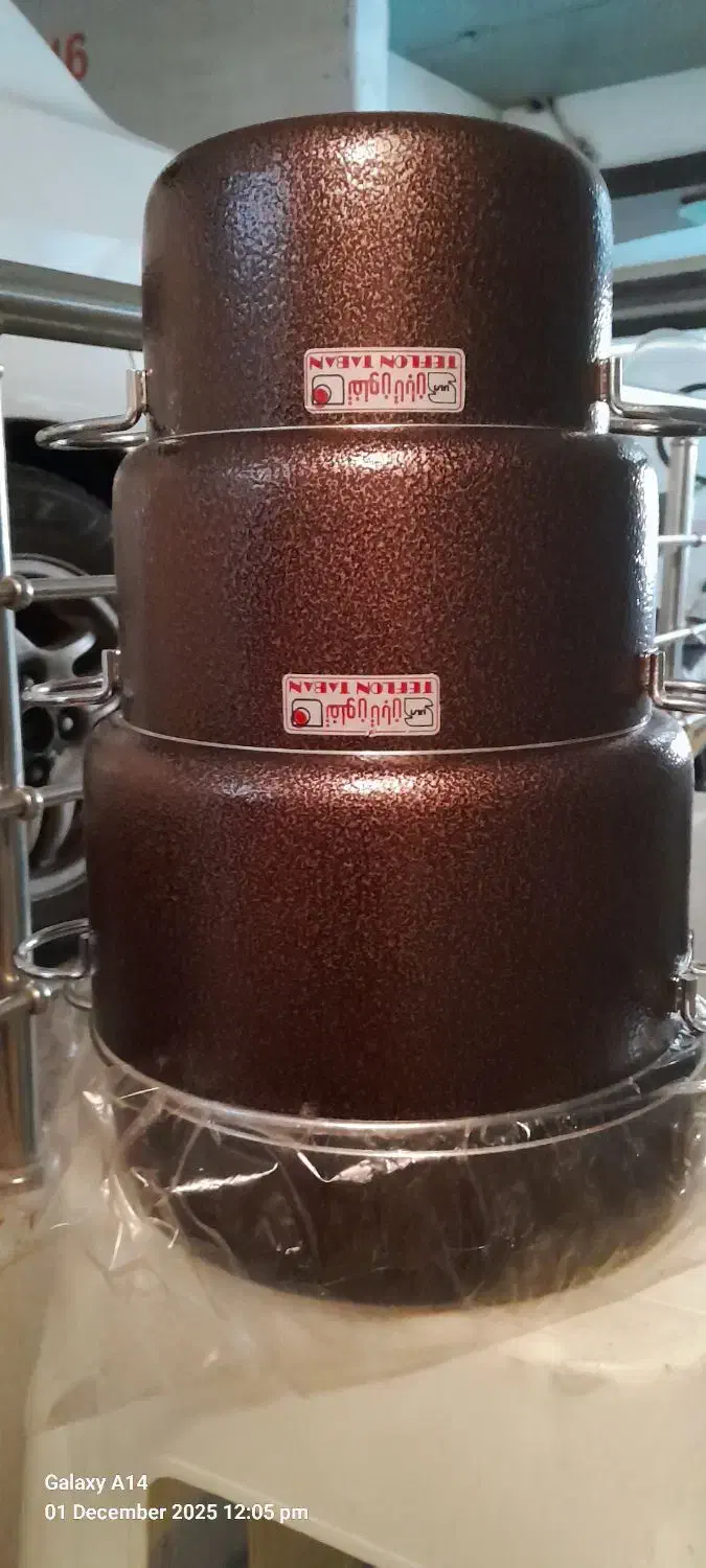 سه عدد قابلمه و یک عدد ماهی تابه ی تابان|ظروف پخت‌وپز|تهران, امام حسین|دیوار