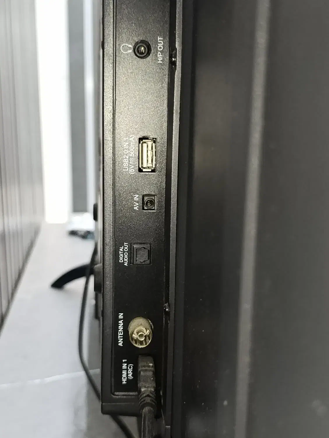 تلویزیون جی پلاس|تلویزیون و پروژکتور|آستانه اشرفیه, |دیوار