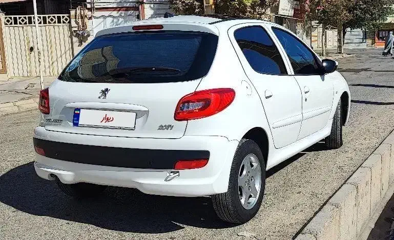 ۲۰۷ پانا ۱۴۰۳|خودرو سواری و وانت|خرمآباد, |دیوار