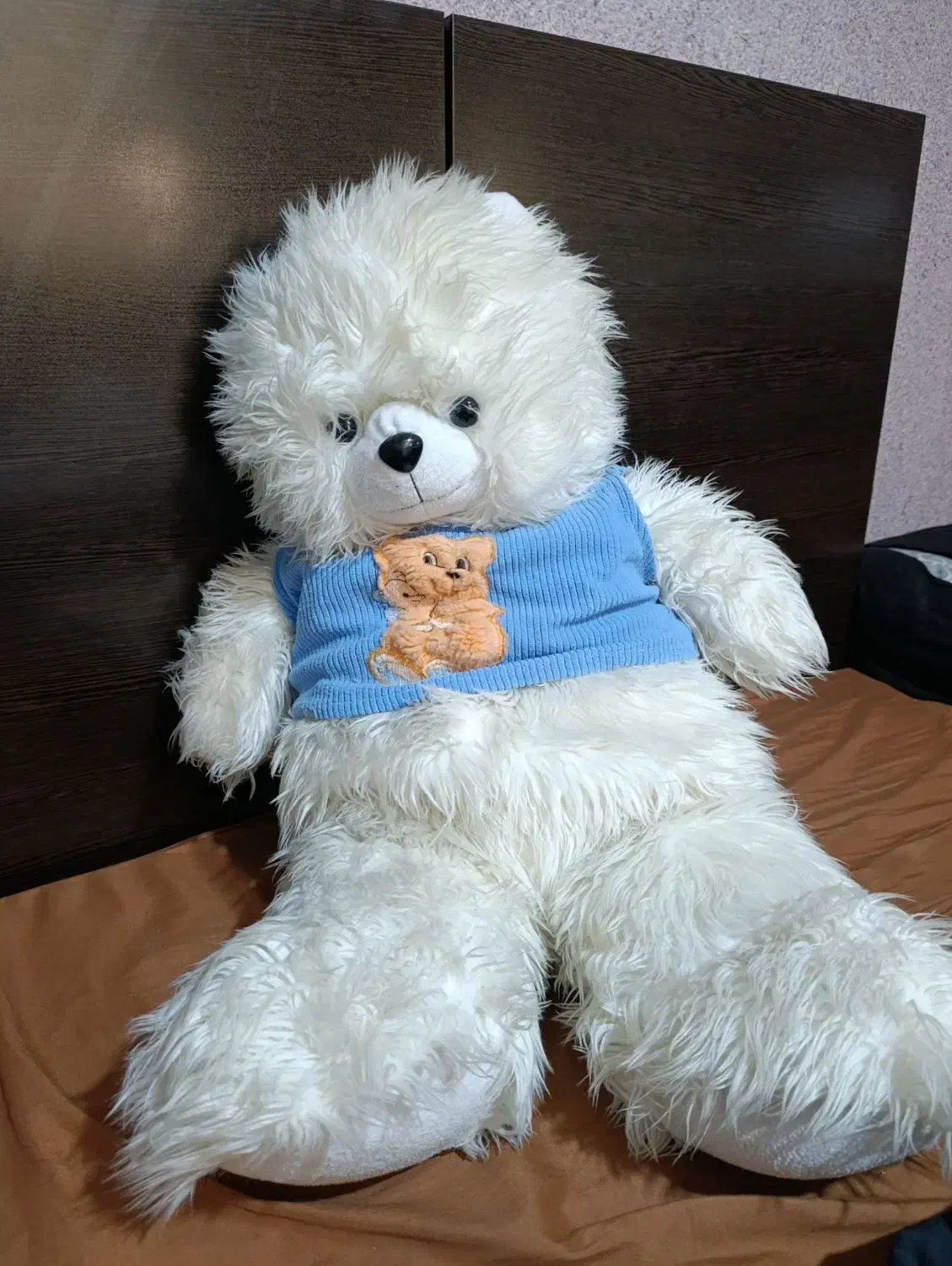 عروسک خرسی سفید بامزه|اسباببازی بچه|اندیشه, اندیشه فاز ۱|دیوار