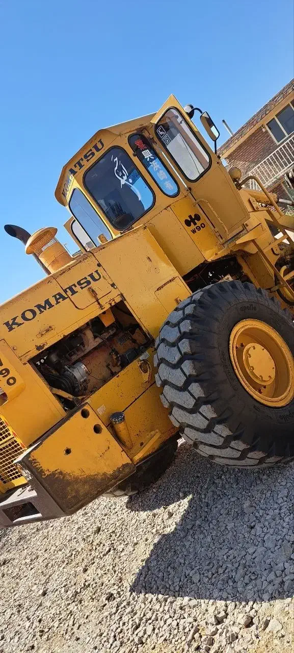 لودر کوماتسو 90|خودرو سنگین|میاندوآب, |دیوار