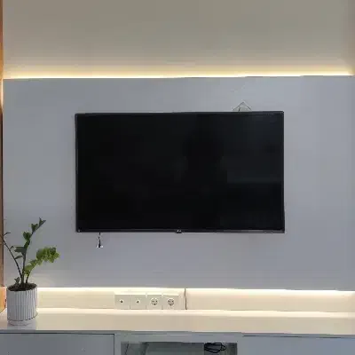 فروش فوری LG 49 اصلی|تلویزیون و پروژکتور|پاکدشت, پاکدشت (مامازند)|دیوار