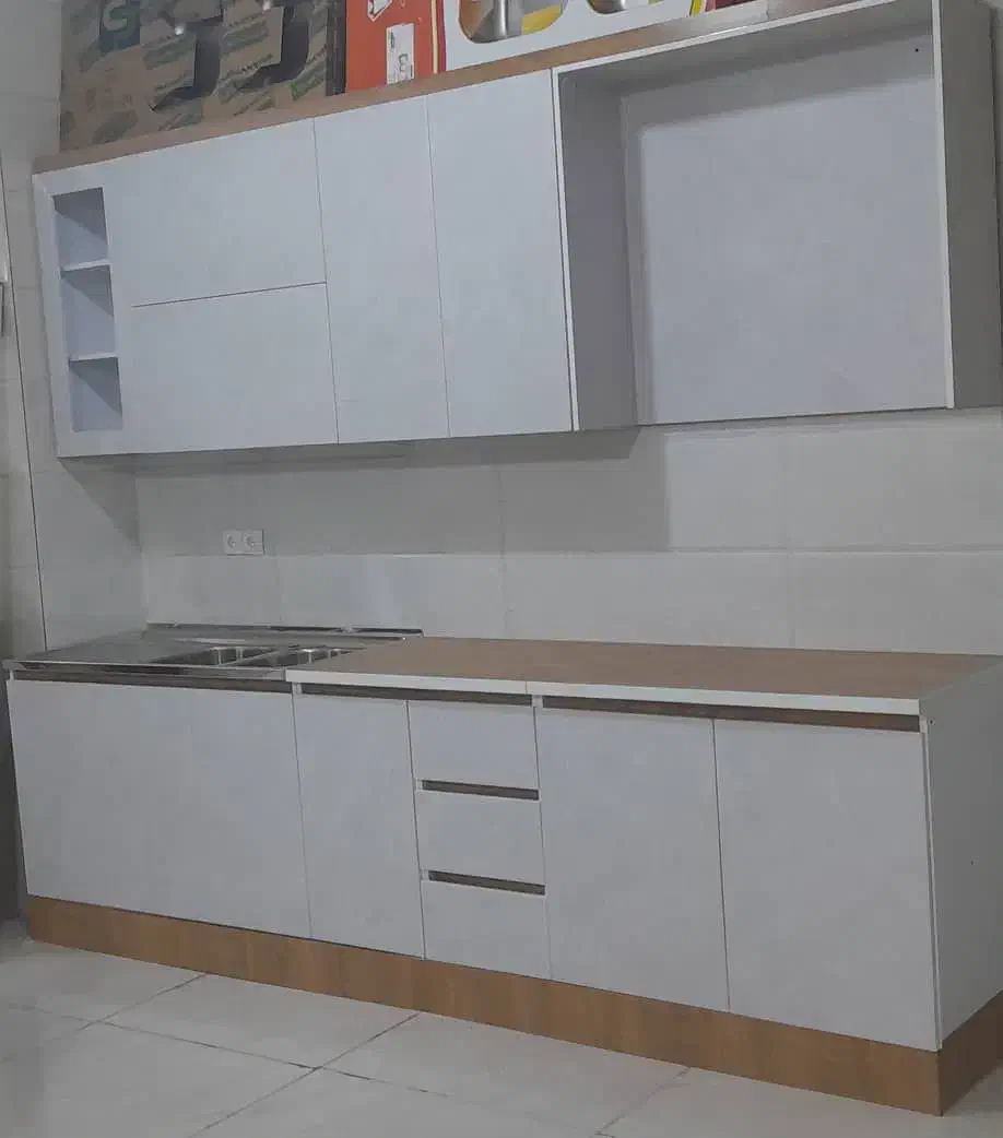 کابینت تمام چوب ۳ متر بالا ۳متر پایین ۱۹.۵۰۰|مصالح و تجهیزات ساختمان|اسلام‌شهر, شهرک مهدیه|دیوار