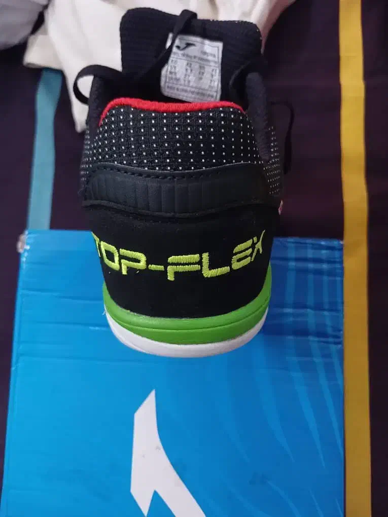 کفش فوتسال جوما اورجینال|کیف، کفش، کمربند|یزد, |دیوار