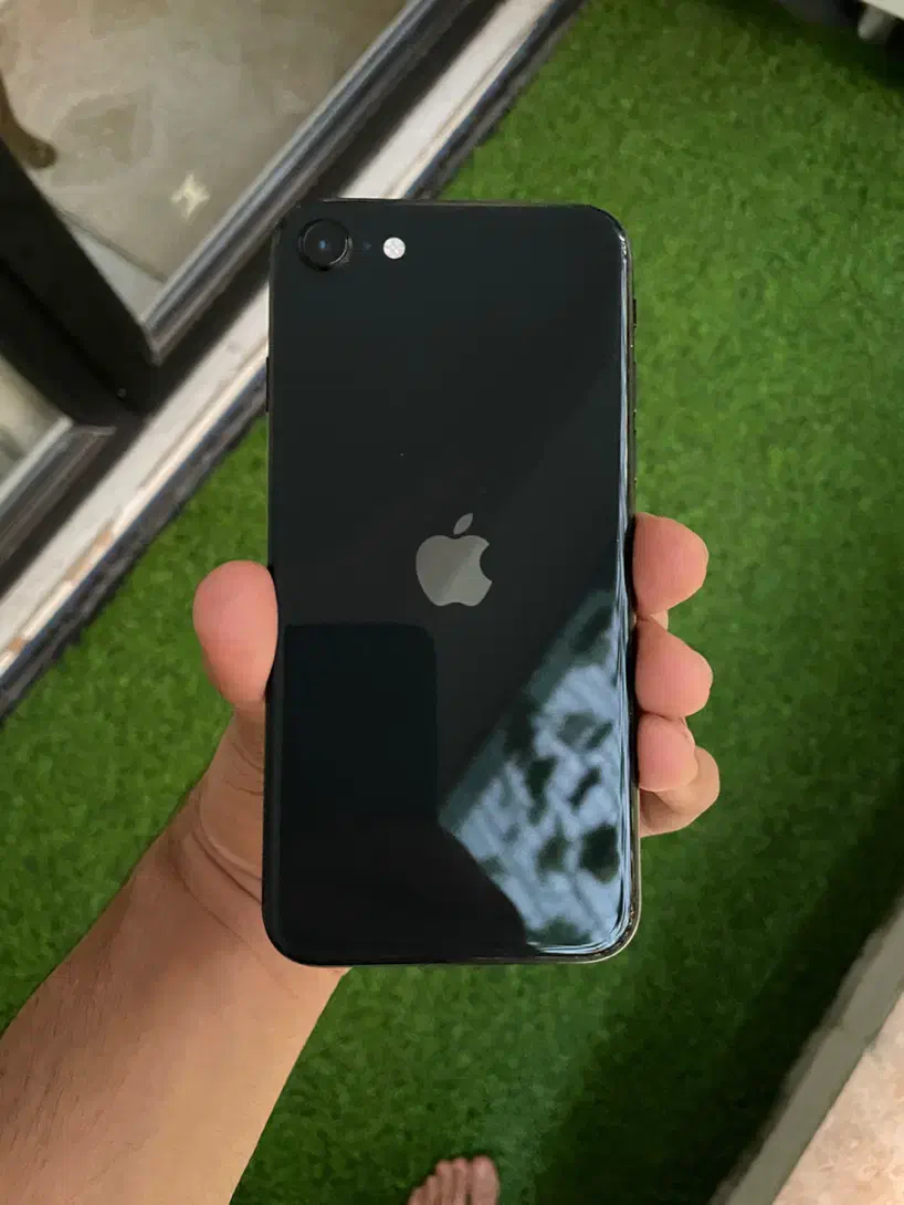 iPhone SE2020|موبایل|تهران, مینابی|دیوار
