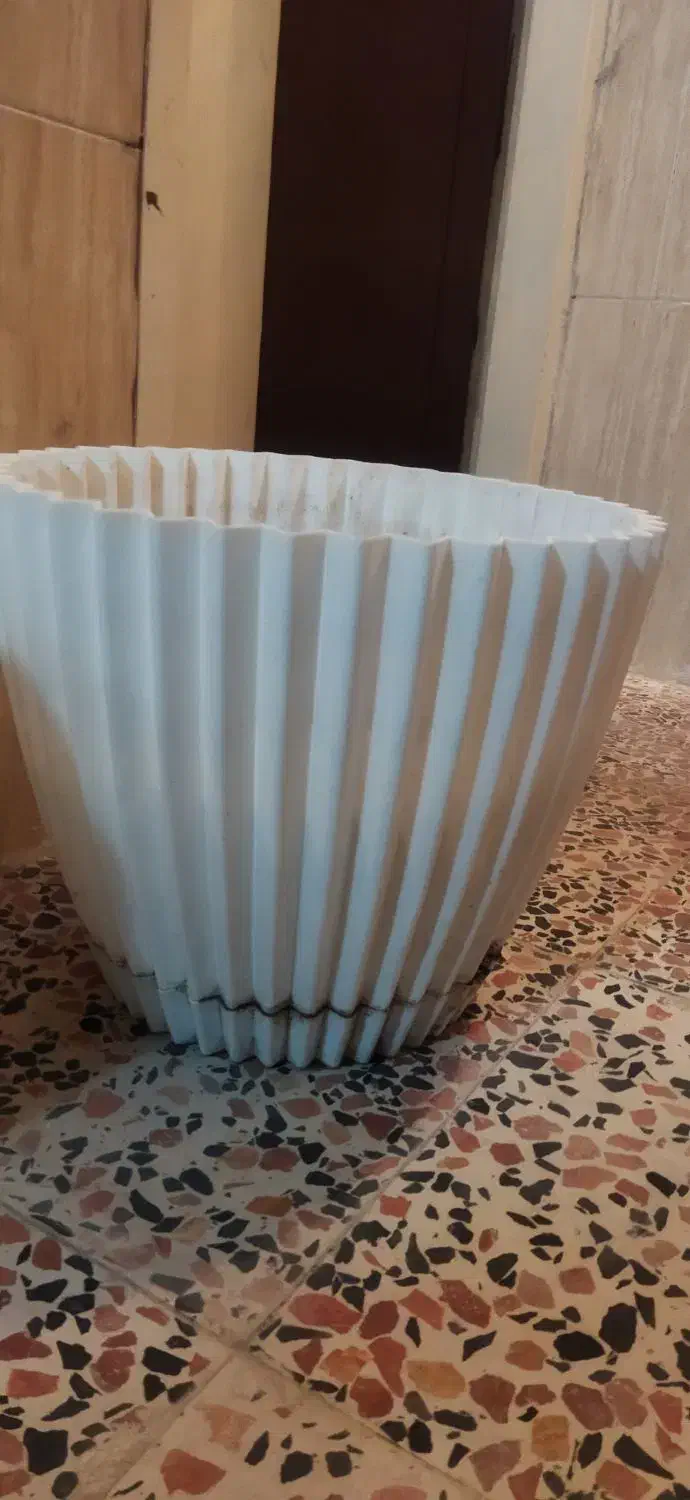 گلدان پلاستیکی|گل و گیاه طبیعی|محمدیه-قزوین, |دیوار