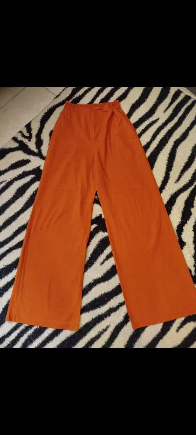 لباس ست|لباس|کاشان, مفتح|دیوار