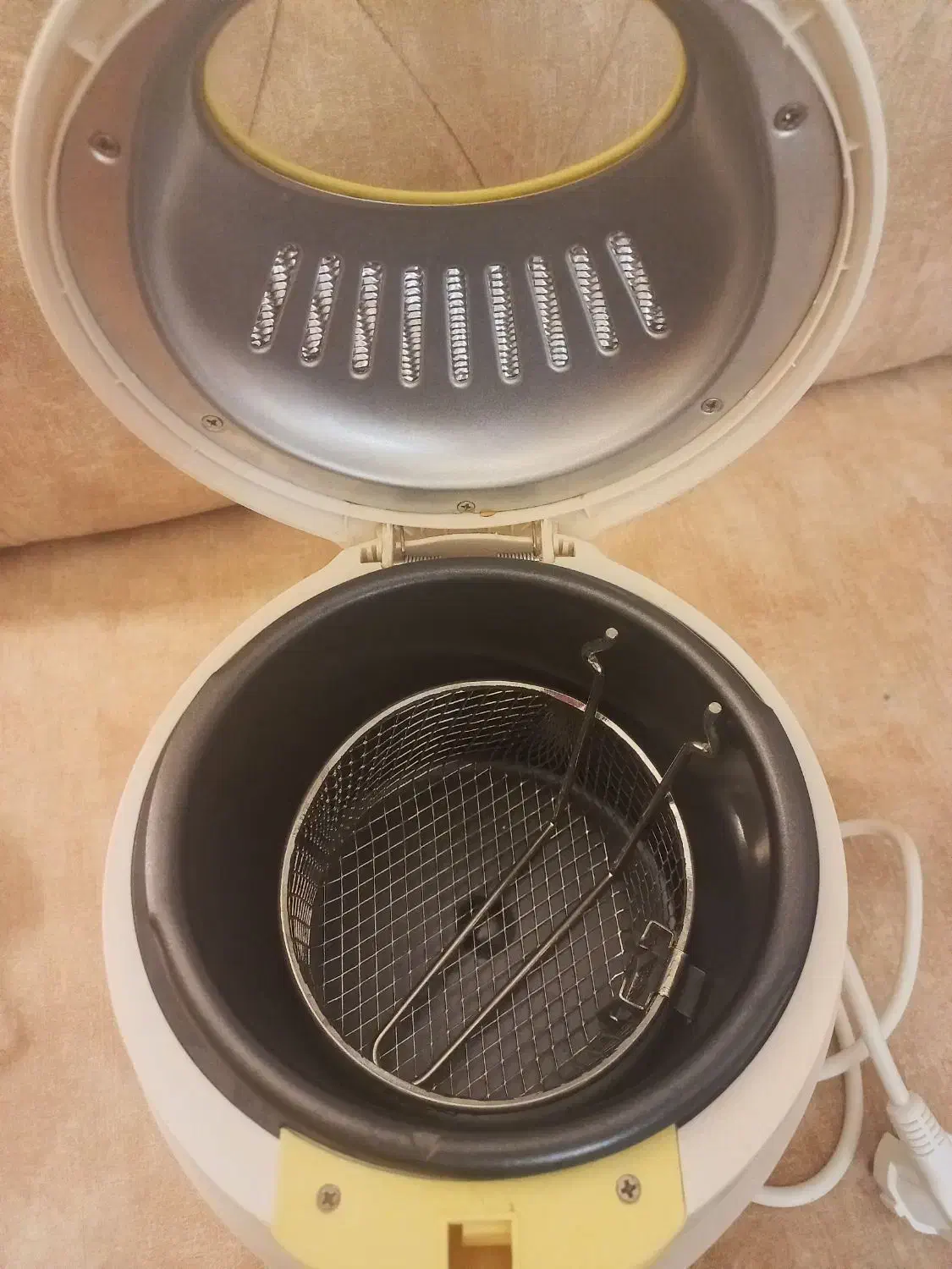 فروش فوری مینی سرخ کن یک لیتری deed با تخفیف|اجاق گاز و لوازم برقی پخت‌وپز|لاهیجان, حاجی آباد|دیوار