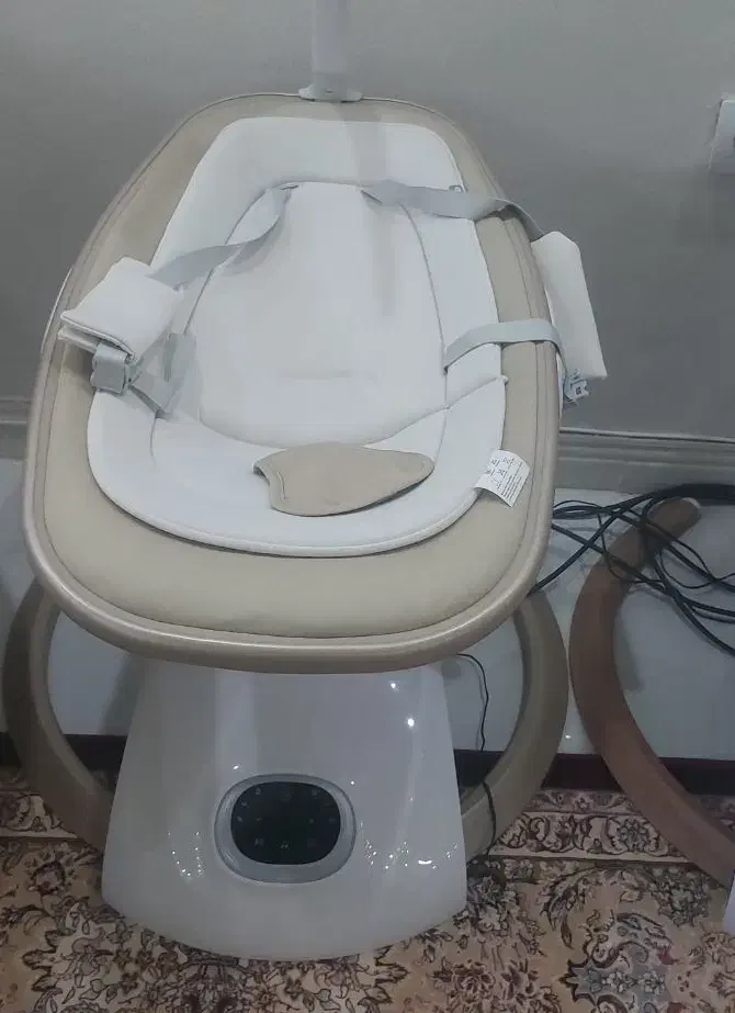 گهواره و یا تاب برقی بچه|اسباب و اثاث بچه|محمودآباد, |دیوار