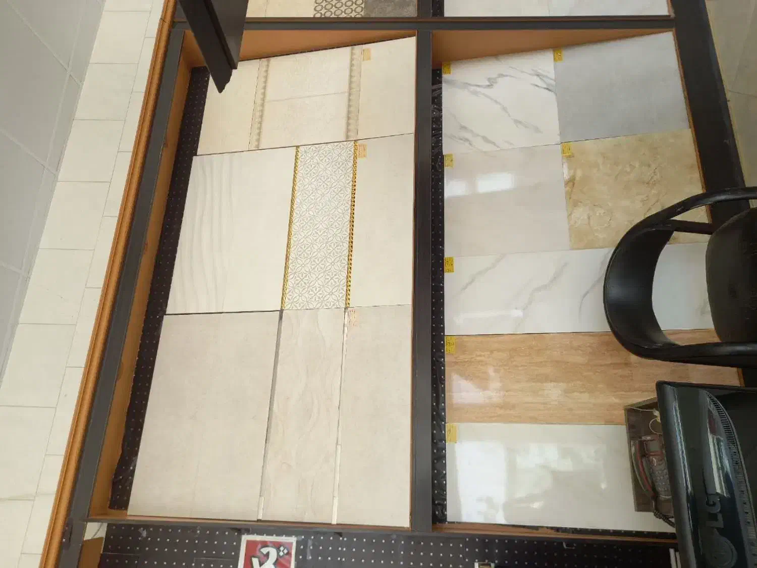 فروش دکور کاشی و سرامیک ،باز شده اماده نصب|مصالح و تجهیزات ساختمان|لردگان, |دیوار