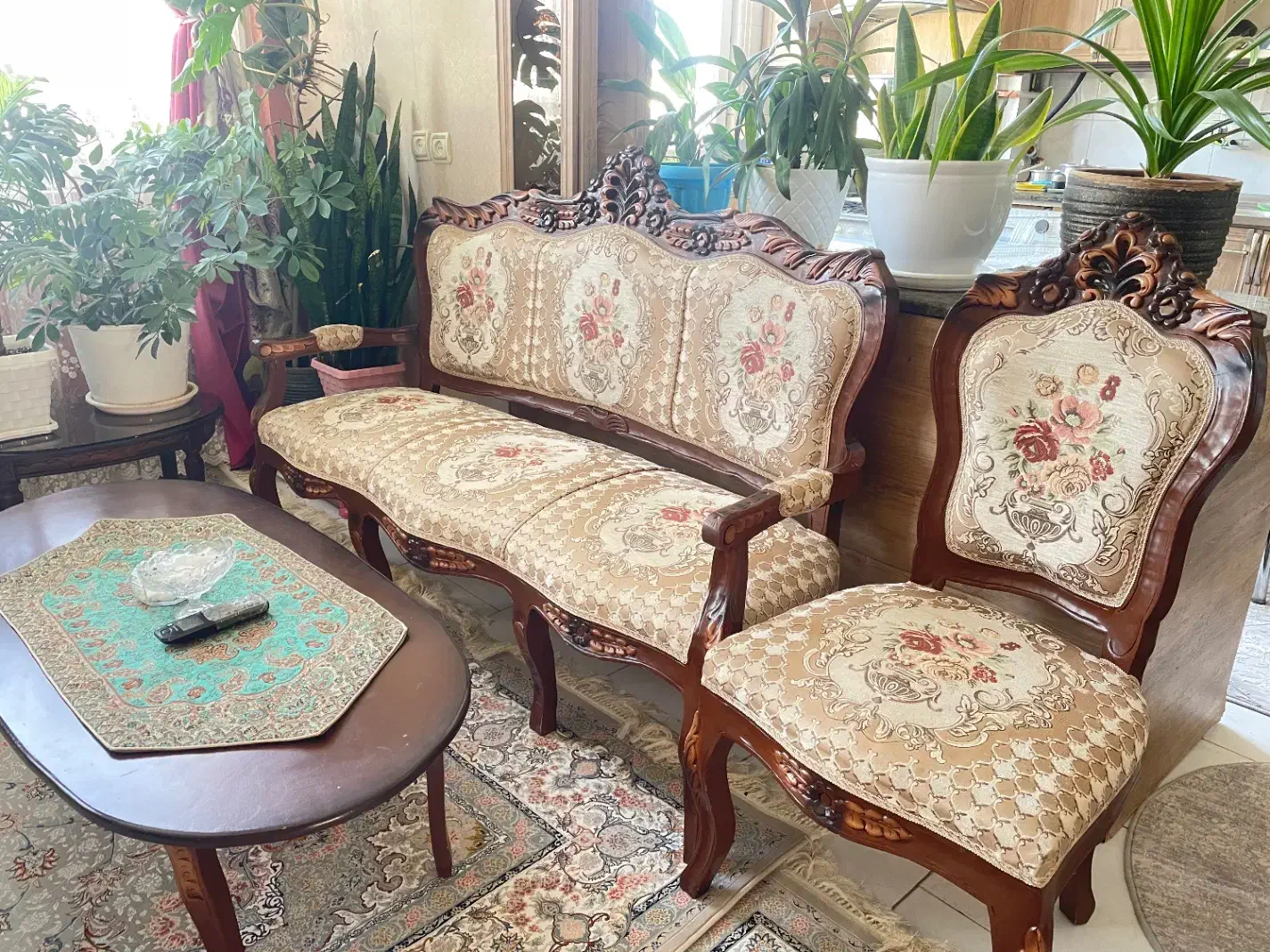 مبلمان سلطنتی ۸ نفره|مبلمان خانگی و میز عسلی|اراک, |دیوار