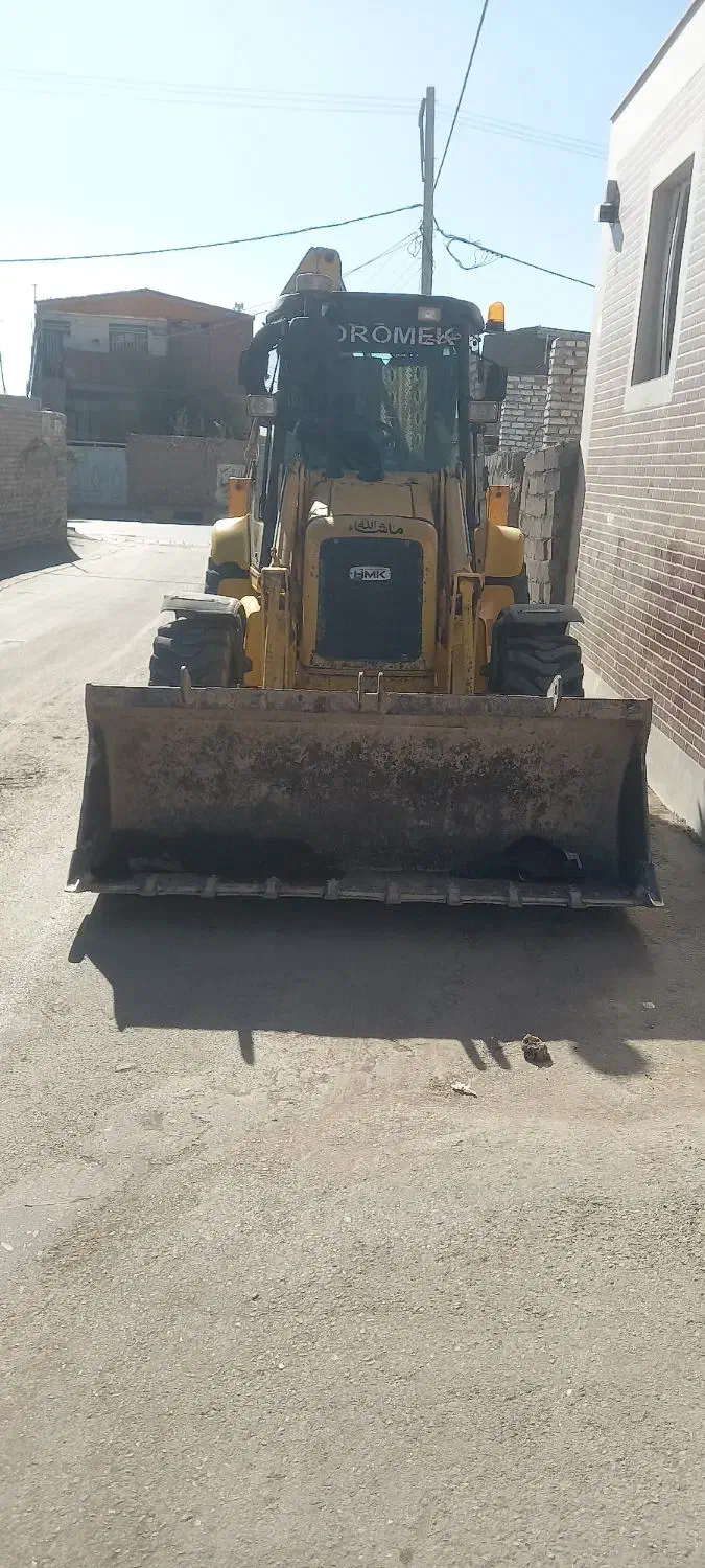 بیل بکهو .خاکبرداری .شفته .حفرکانال|خدمات حمل و نقل|کرمان, |دیوار