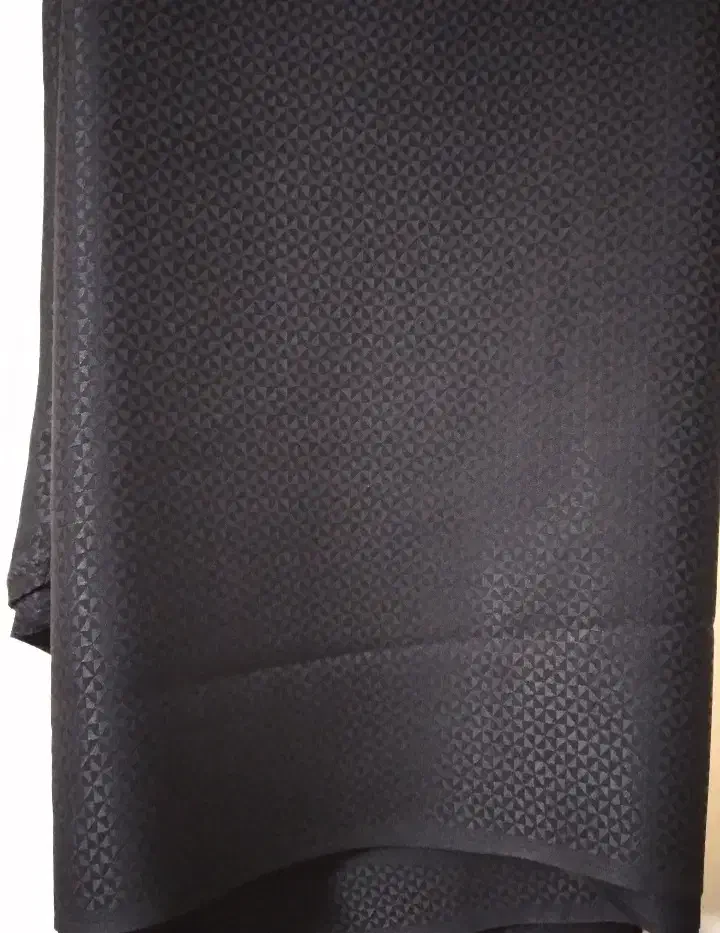 چادر|لباس|اندیشه, شهرک کوثر|دیوار