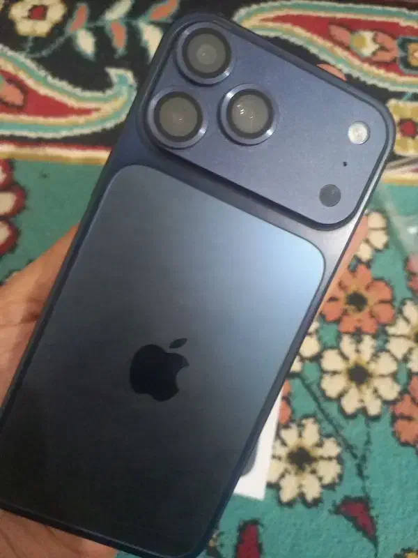 طرح کپی 17پرومکس|موبایل|خرم‌آباد, |دیوار