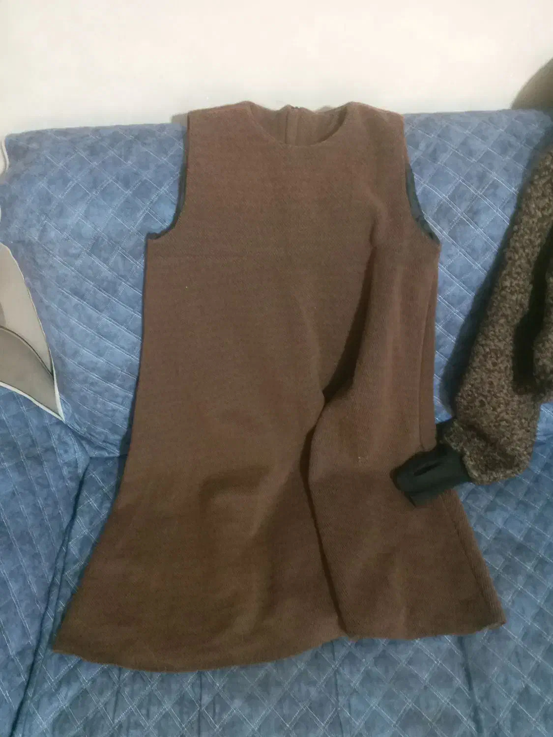 سارافون|لباس|ساوه, |دیوار