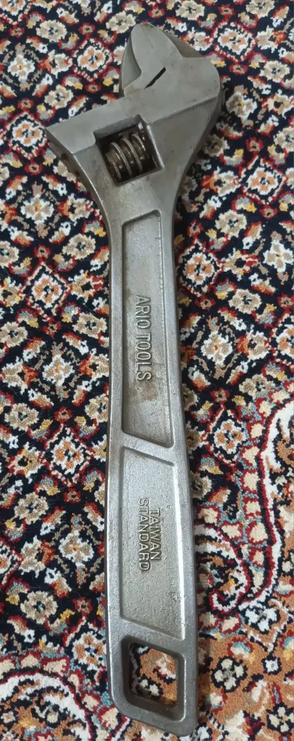 آچار وابزار|ابزارآلات|دره شهر, |دیوار