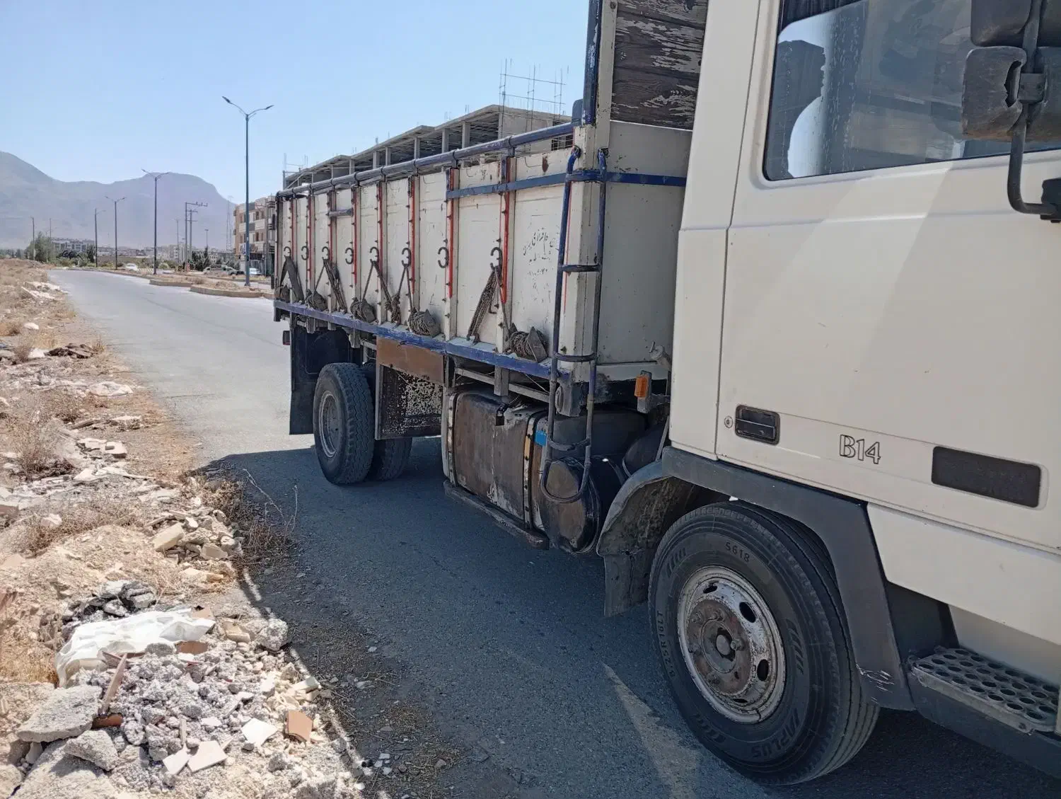 خاور بادسان|خودرو سنگین|اصفهان, شفق|دیوار