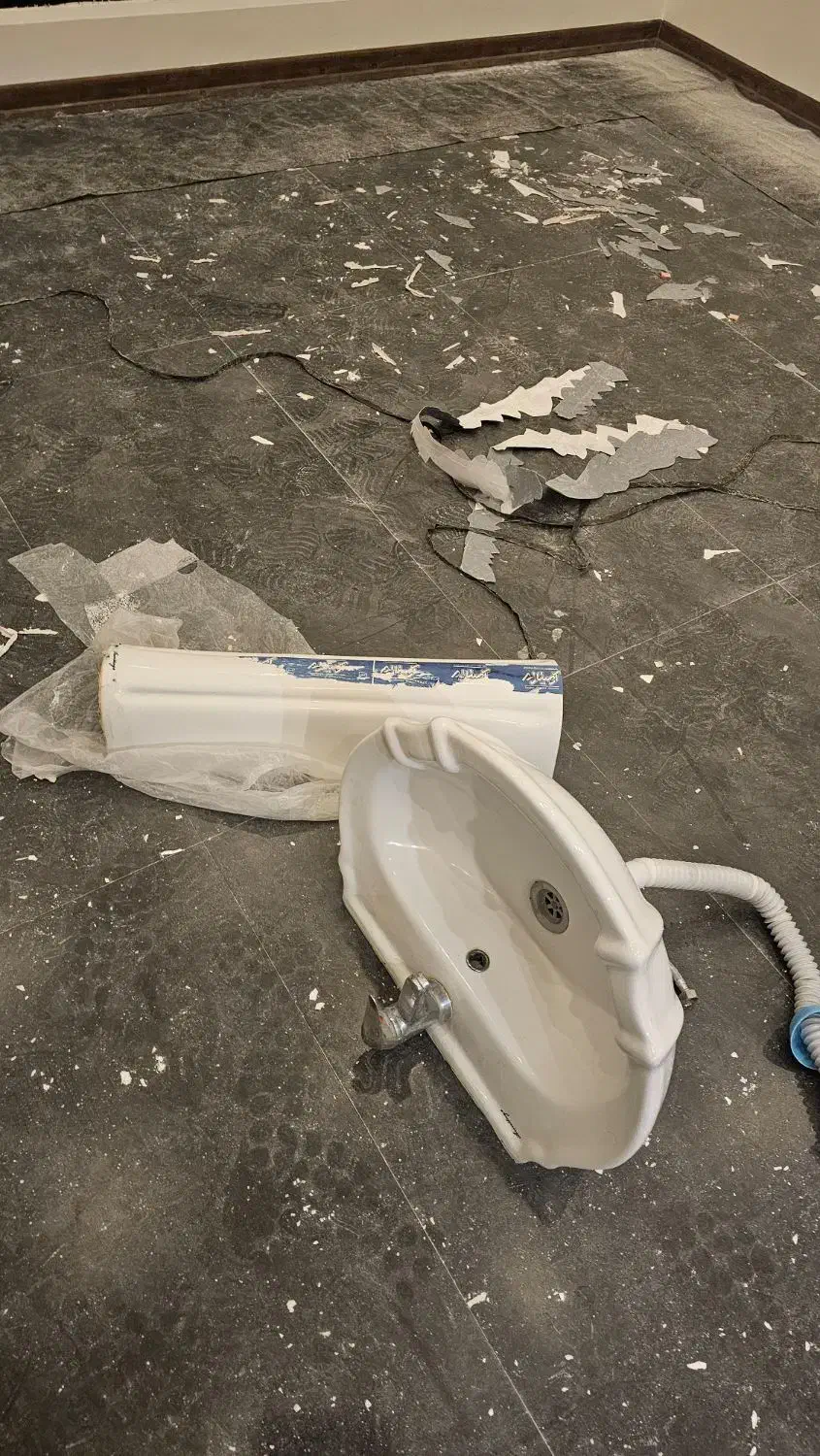 ۳ عدد فرنگی و ۳ عدد روشویی|لوازم سرویس بهداشتی|ماهدشت, |دیوار