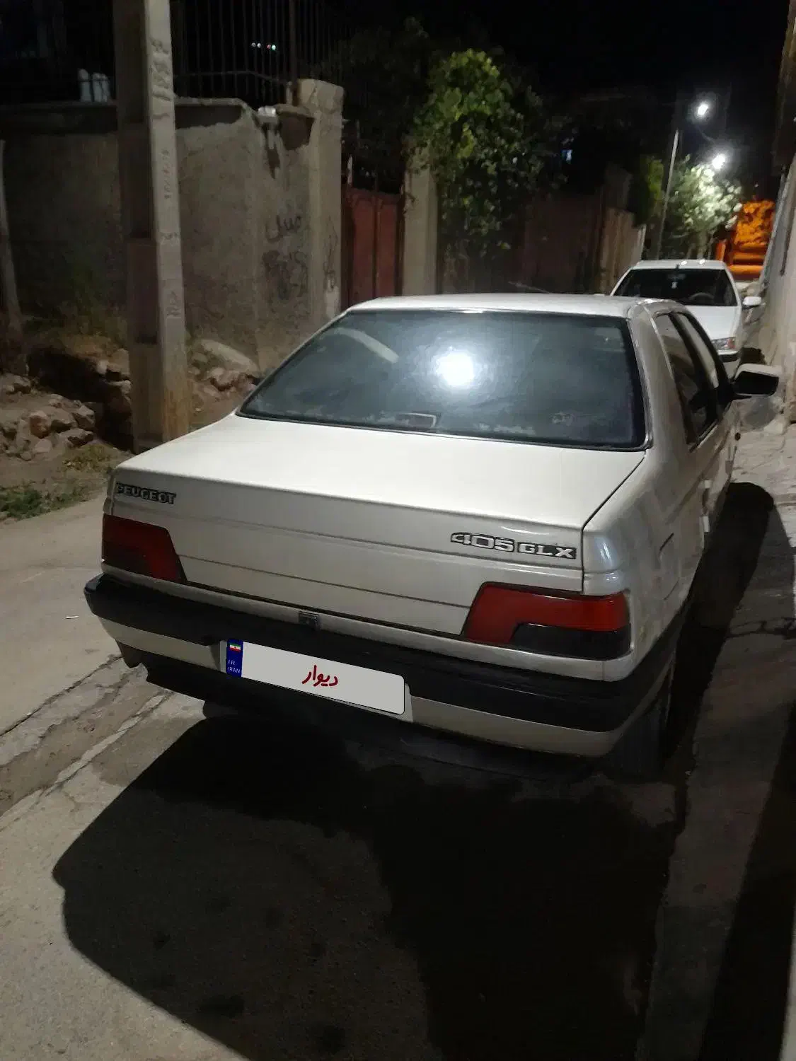 ماشین فروشی|خودرو سواری و وانت|دالاهو, |دیوار