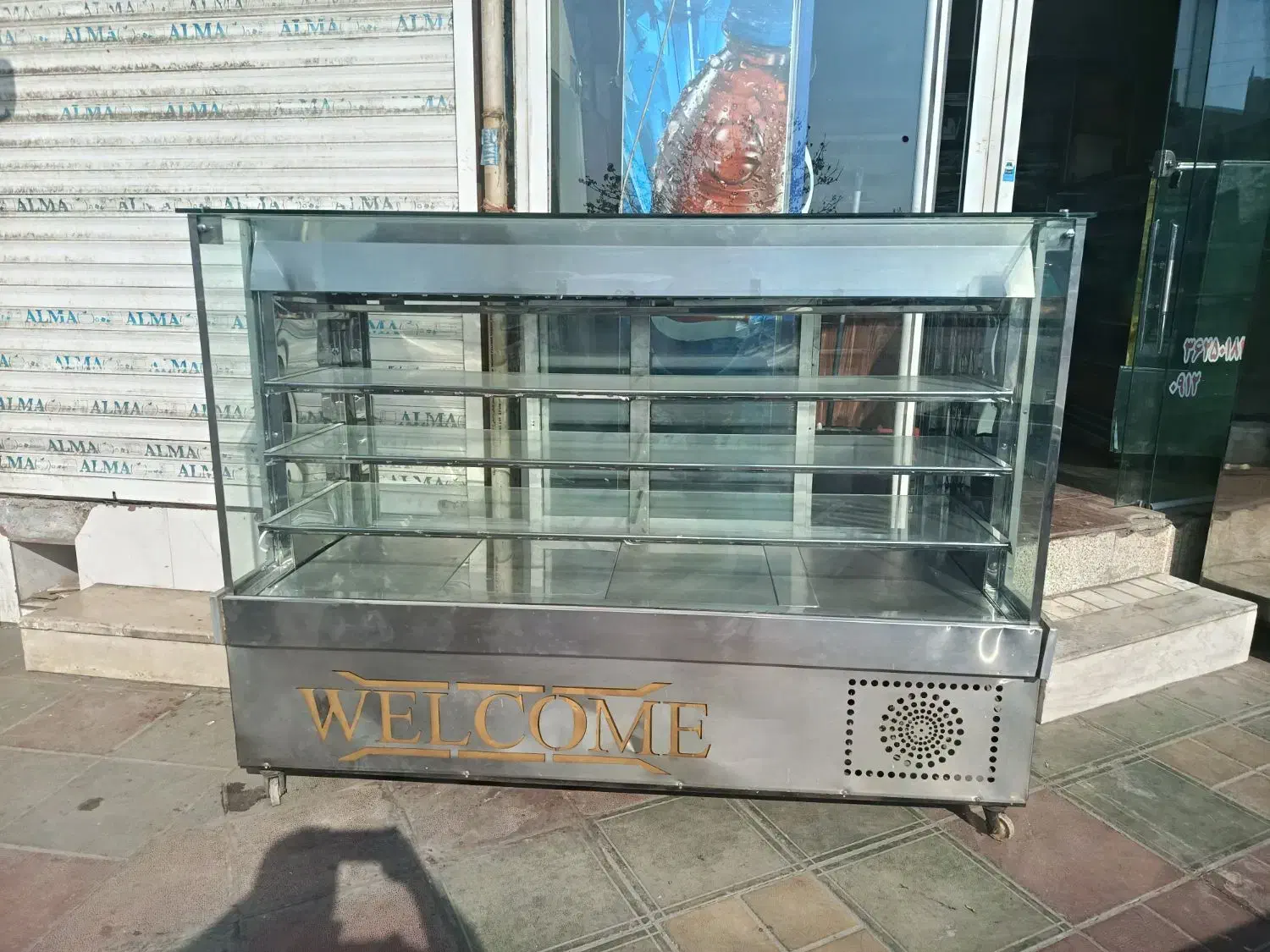 یخچال  اکواریومی مکعبی|فروشگاه و مغازه|ورامین, ورامین|دیوار