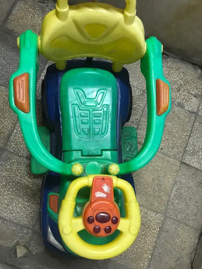 چهارچرخ کودک|اسباببازی بچه|تهران, بهجتآباد|دیوار