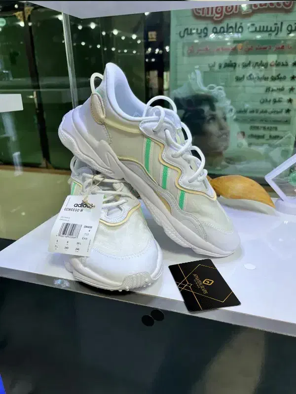 کتونی اورجینال دخترانه ادیداس ozweego gw4650|کیف، کفش، کمربند|لردگان, |دیوار