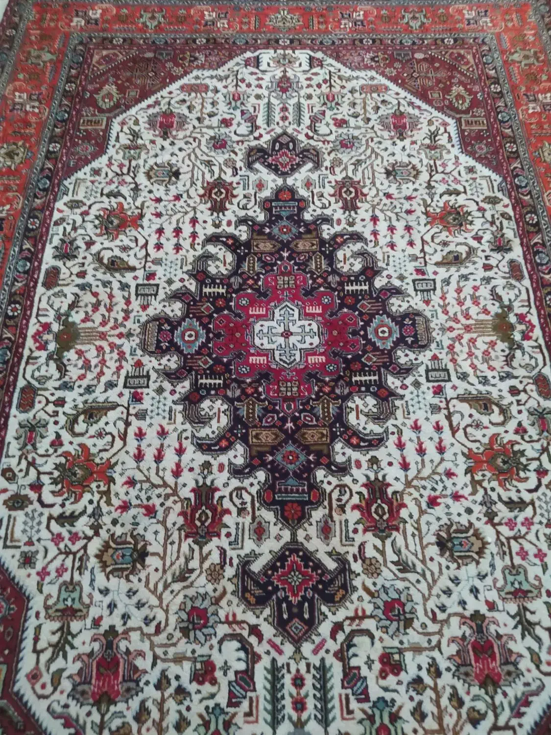 فرش آذرشهر|فرش|تبریز, |دیوار