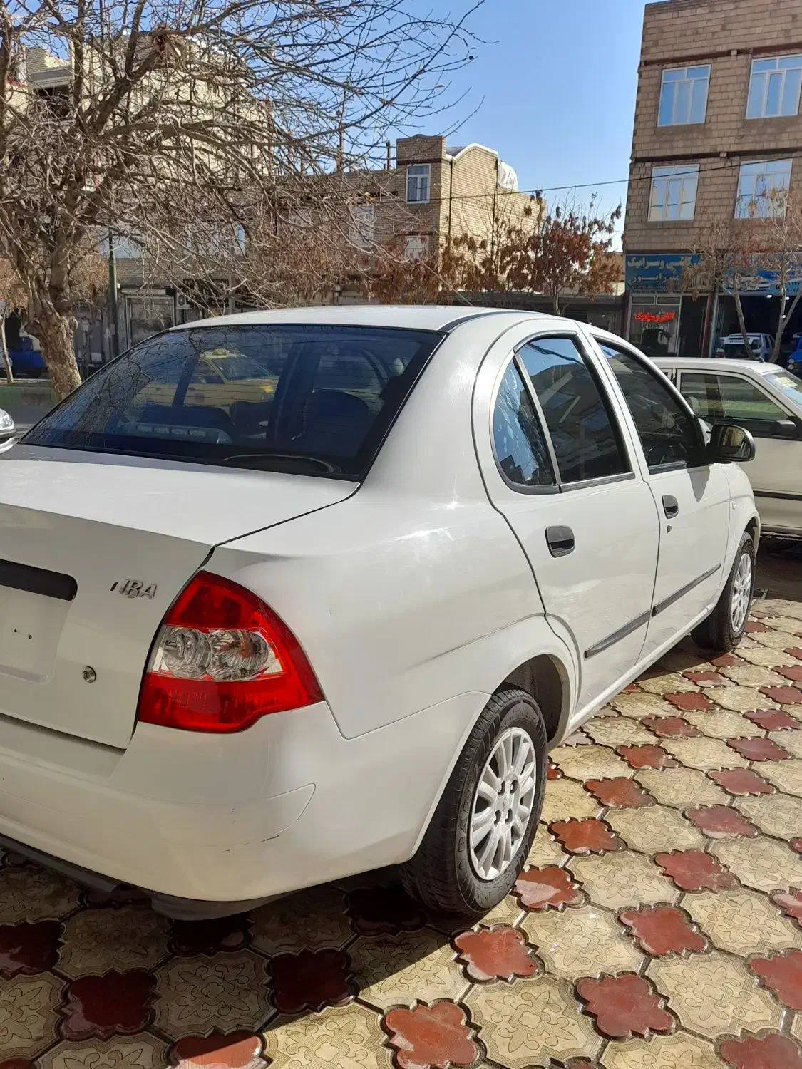 تیبا درحد خشک کم کار|خودرو سواری و وانت|تکاب, |دیوار