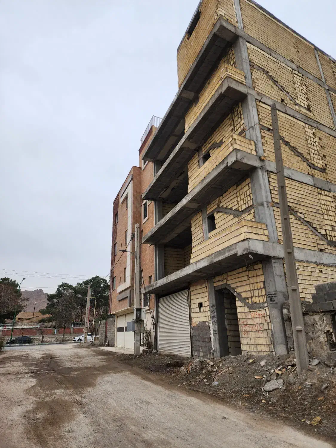 فروش ساختمان مسکونی تجاری|فروش آپارتمان|اصفهان, شفق|دیوار