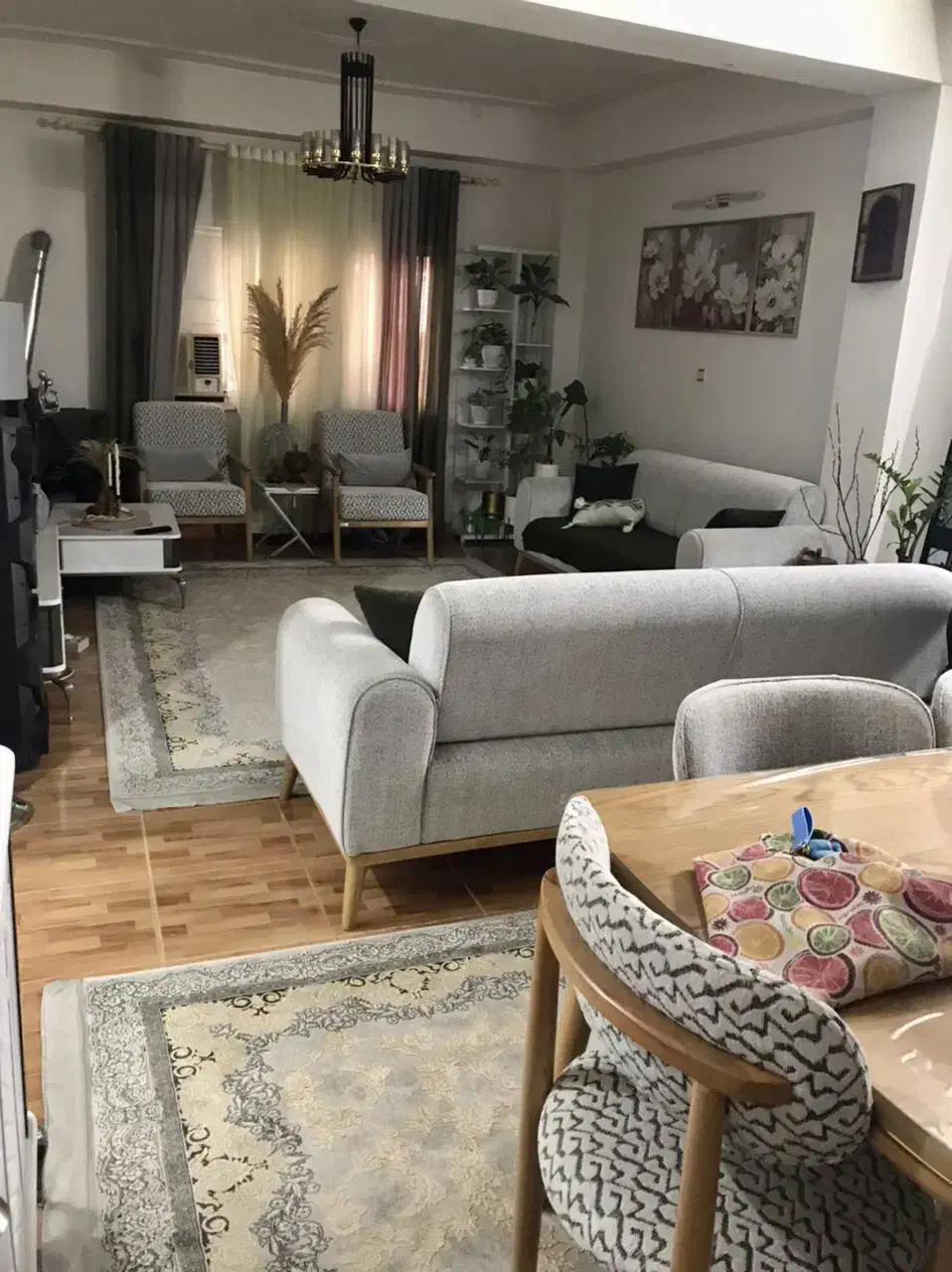 ۹۰متر / خوش نقشه / میدان ممتاز|اجارهٔ آپارتمان|لاهیجان, امیرشهید|دیوار