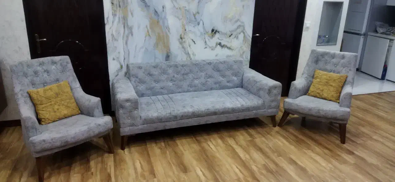 مبل راحتی|مبلمان خانگی و میز عسلی|تهران, باغ خزانه|دیوار