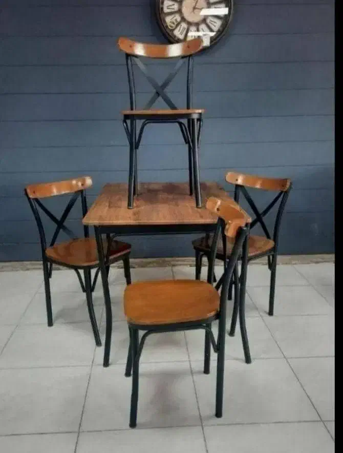 میز و صندلی غذاخوری کافه رستوران گینوا875458652488|میز و صندلی غذاخوری|رشت, آزادگان|دیوار