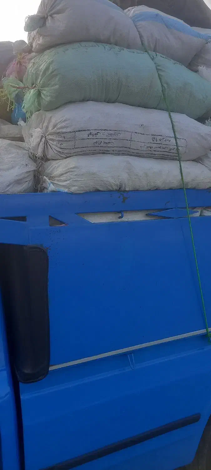 کود کیسه بزرگ ۱۰۰تومن.کیسه کوچک ۸۰|خدمات باغبانی و درختکاری|خرمآباد (تنکابن), |دیوار