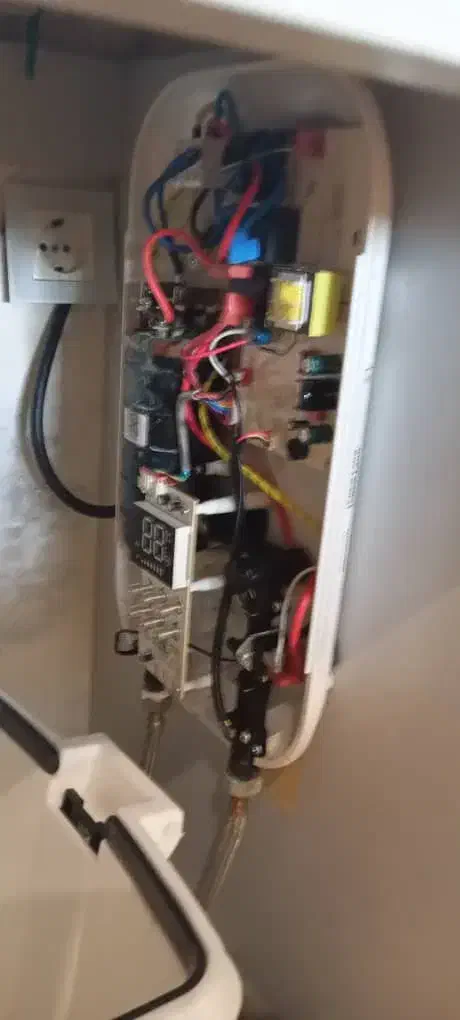 آبگرمکن بدون منبع|آبگرمکن، پکیج، شوفاژ|کیش, |دیوار