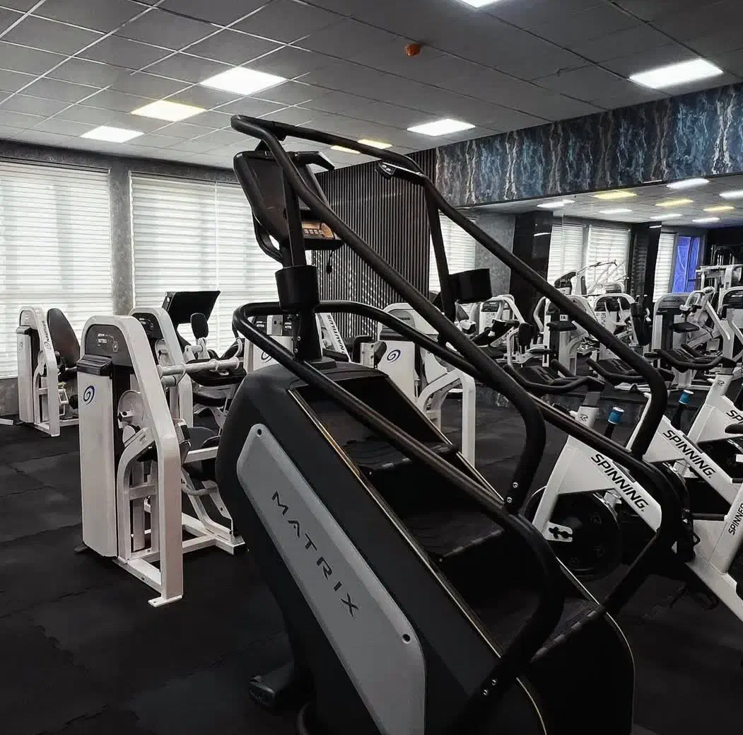 آپارتمان ۱۰۲ متر،ویو ابدی بدون مشرف،باشگاه،برج رزت