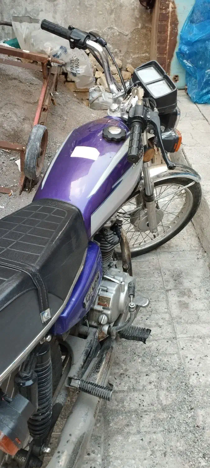 موتور هندا 125|موتورسیکلت|مشهد, شهرک شیرین|دیوار