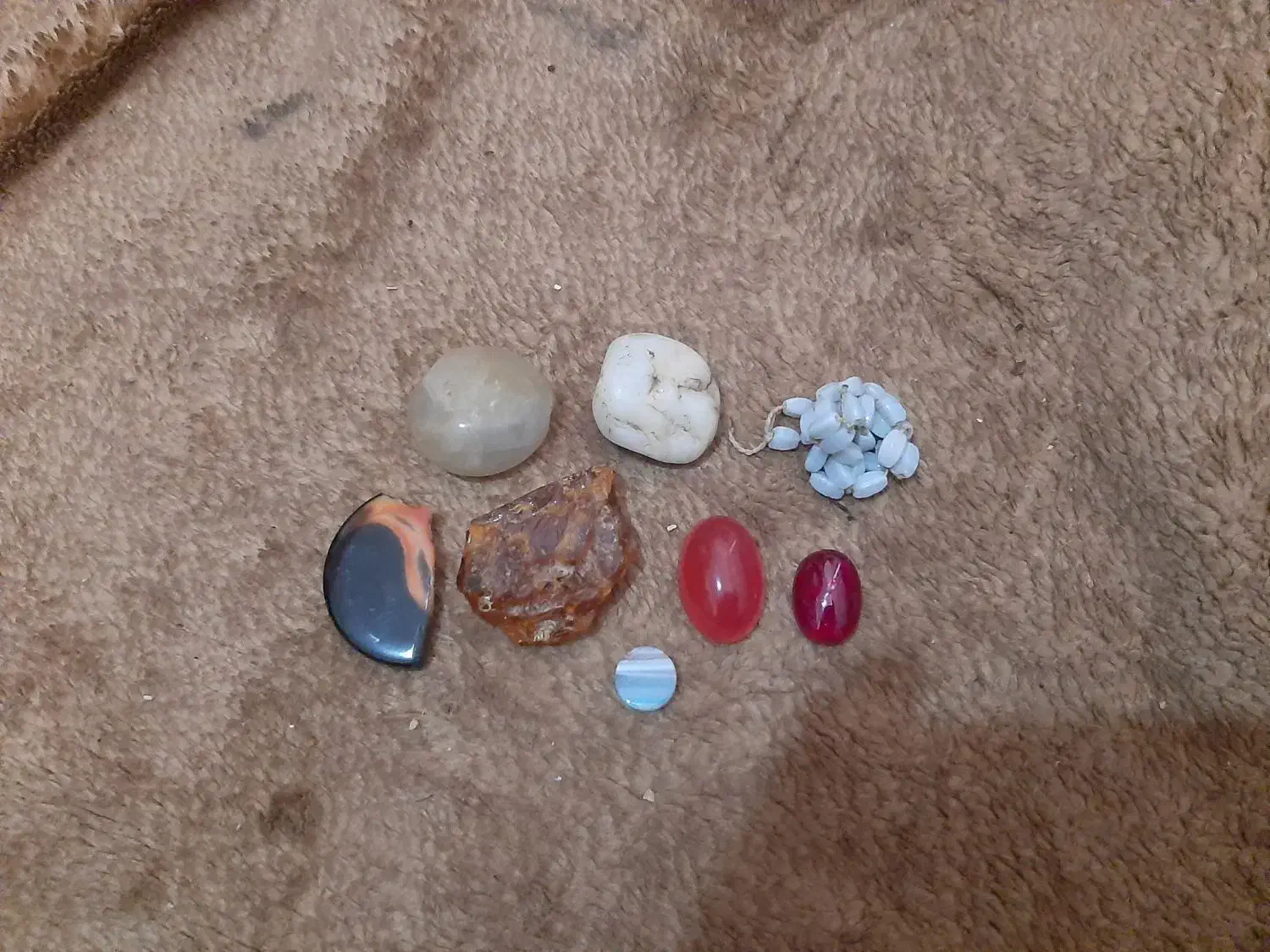 عطیقه|کلکسیون اشیاء عتیقه|کوهسار (البرز), |دیوار