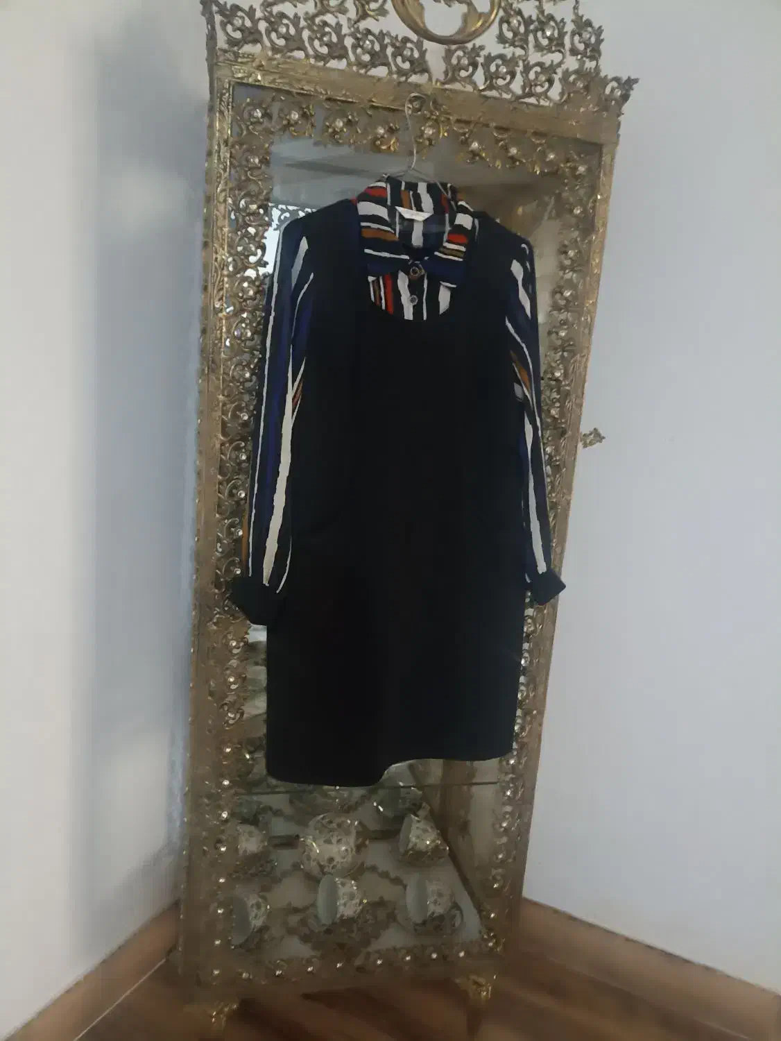 شومیز مجلسی|لباس|شهریار, شهریار|دیوار