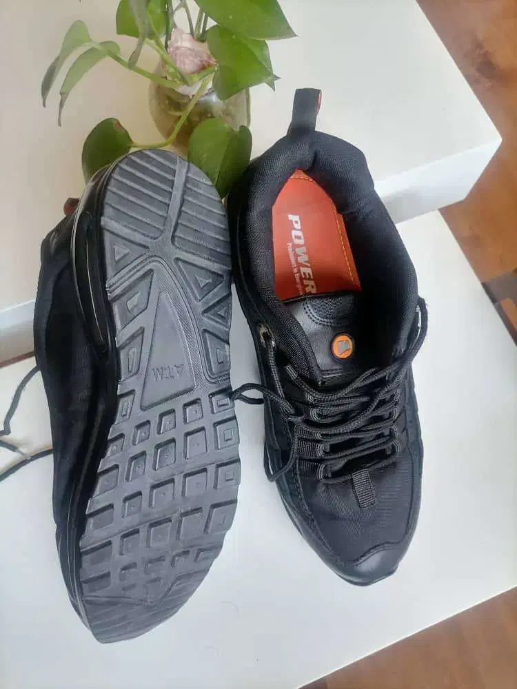 کتونی|کیف، کفش، کمربند|قم, سعادتی|دیوار