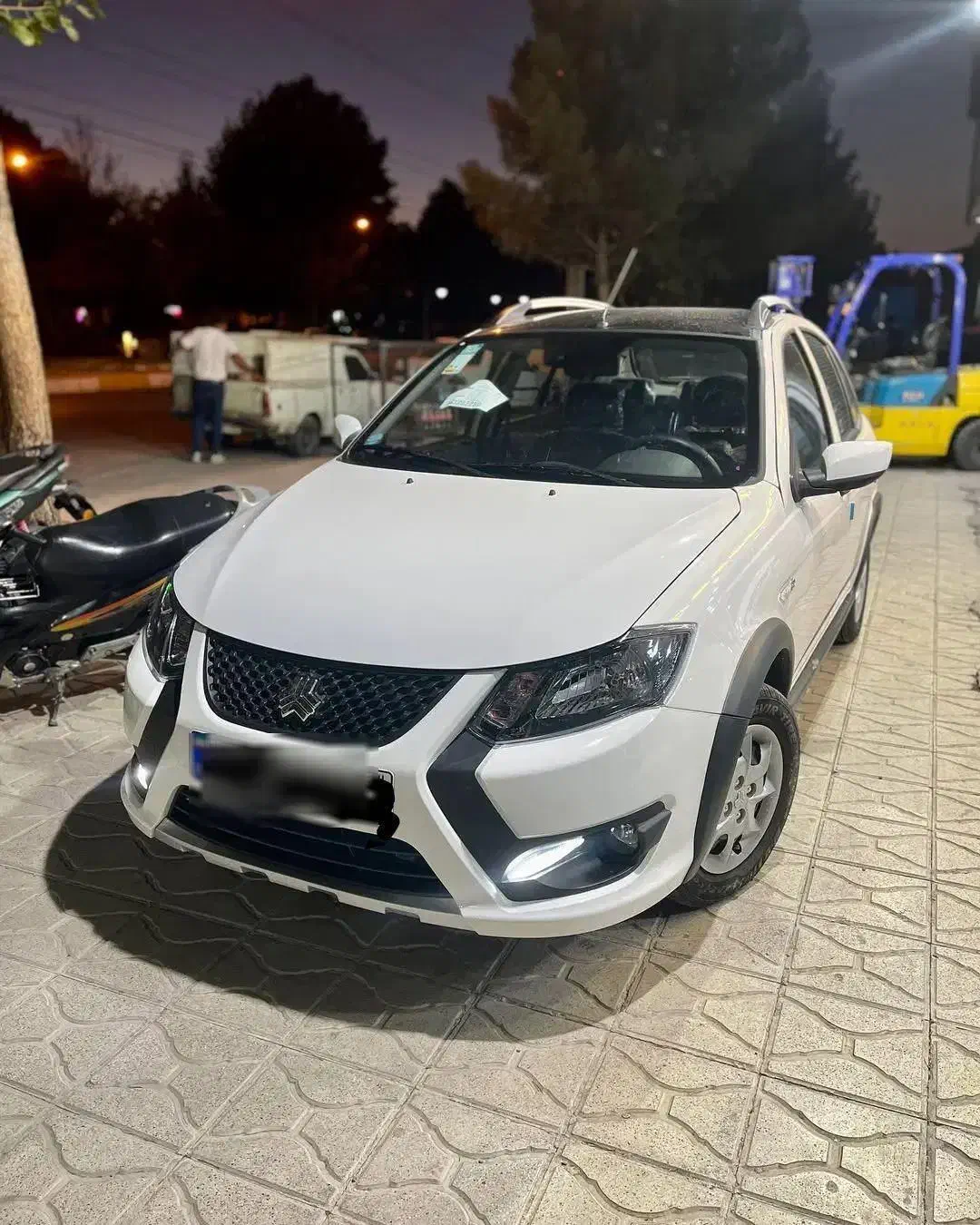 کوییک Rsفول مدل 403بدون کار کرد خشک|خودرو سواری و وانت|ایلام, |دیوار