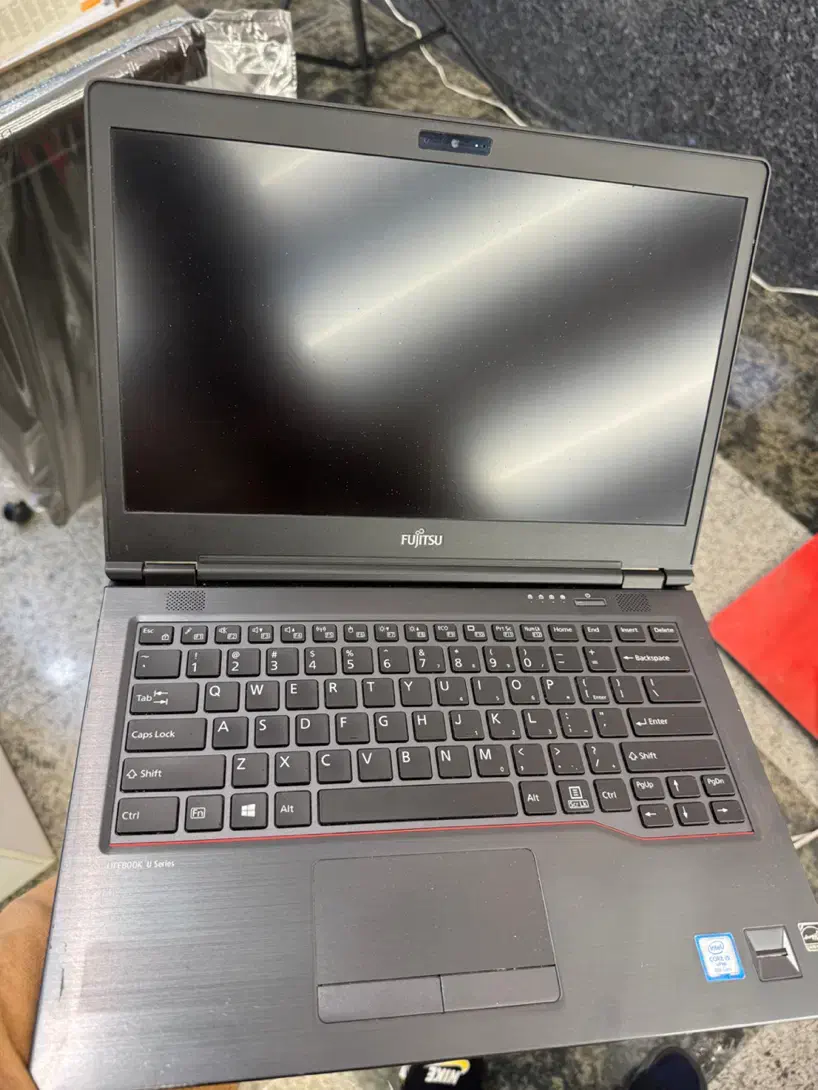 لپ تاپ FUJITSO U749/R8 DDR4|رایانه همراه|تهران, فلسطین (میدان انقلاب)|دیوار