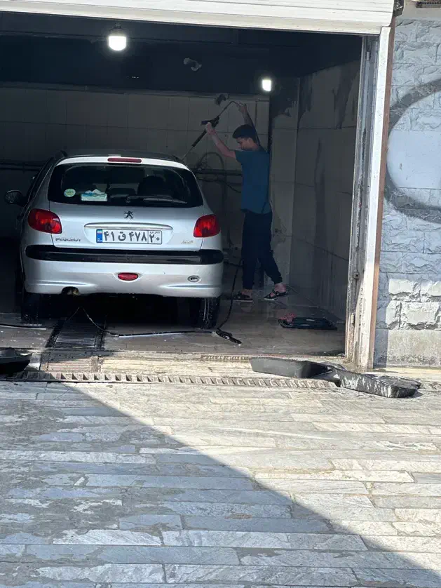 اکیپ کارواش کار|استخدام سرایداری و نظافت|تهران, دارآباد|دیوار