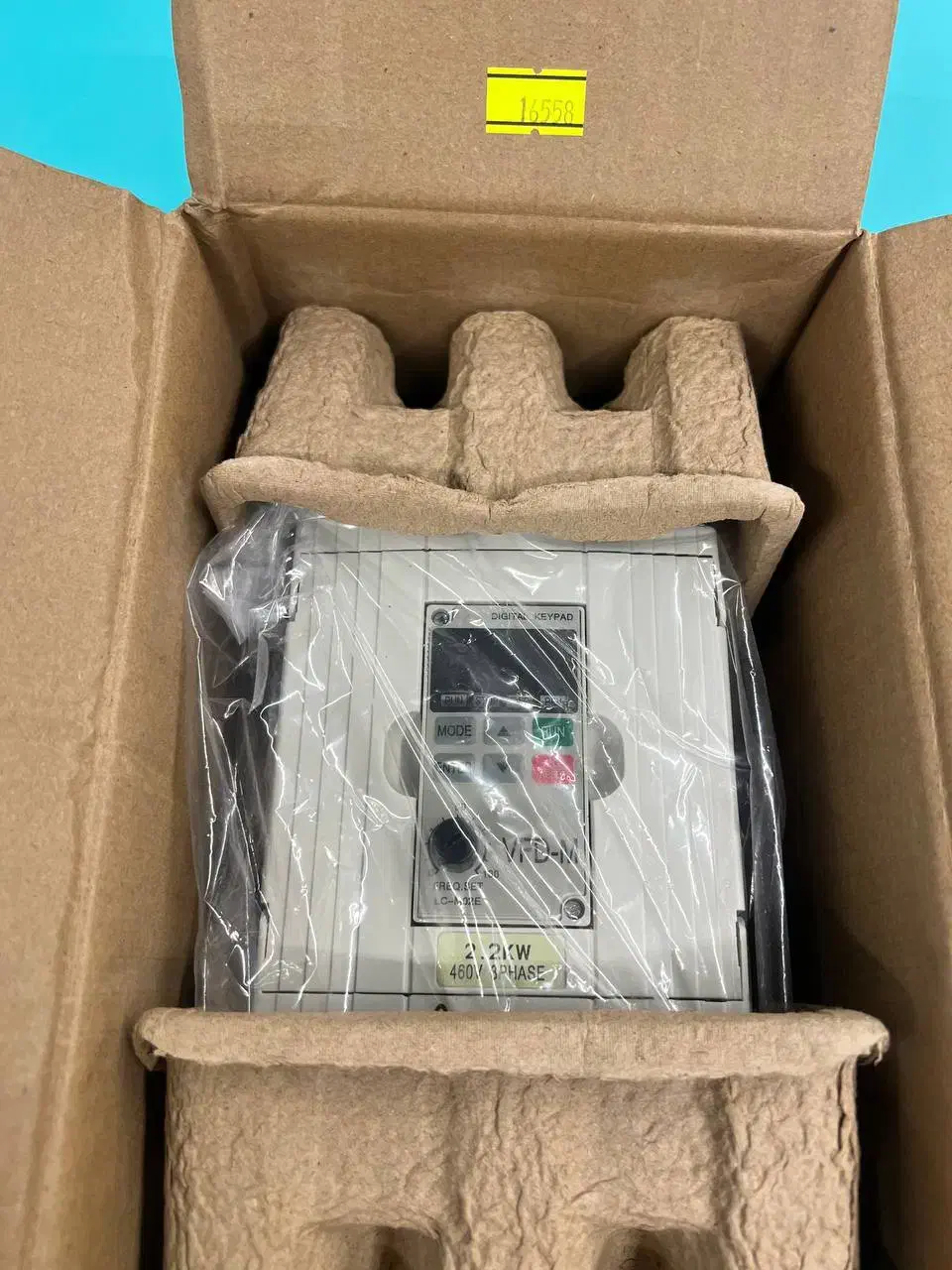 اینورتر 2.2 کیلو وات برند دلتا m|ماشینآلات صنعتی|قدس, شهرک صنعتی زاگرس|دیوار