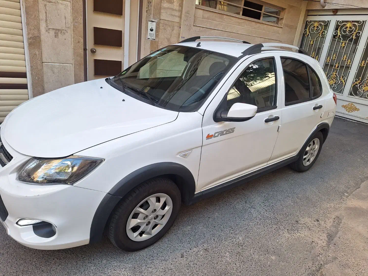 کوییک ساده ۴۰۲ فقط معاوضه با شاهین|خودرو سواری و وانت|تبریز, |دیوار