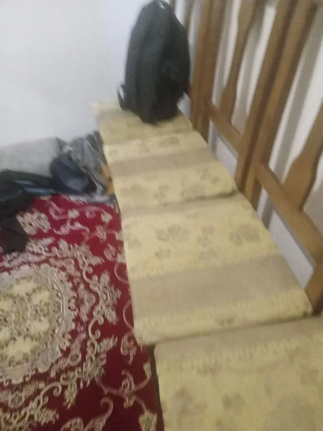 ۴ عدد صندلی تمام چوب|صندلی و نیمکت|مشکین‌دشت, |دیوار