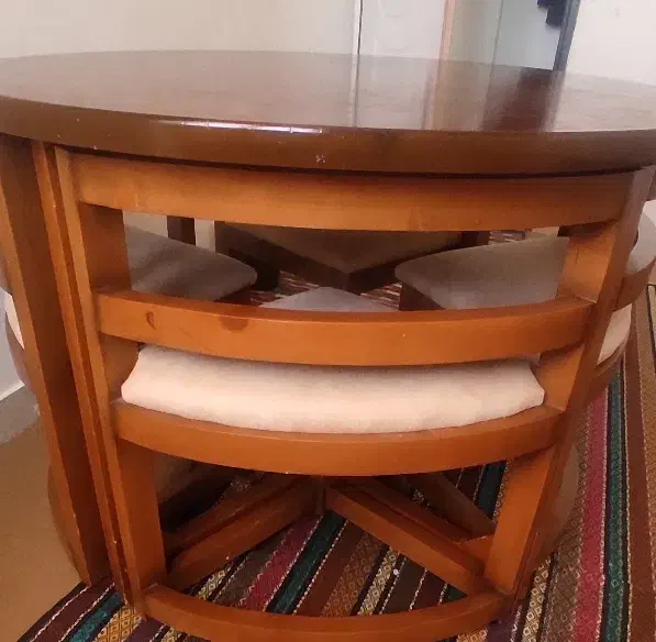 میز غذاخوری کم جا ۴ نفره|میز و صندلی غذاخوری|ایلام, |دیوار