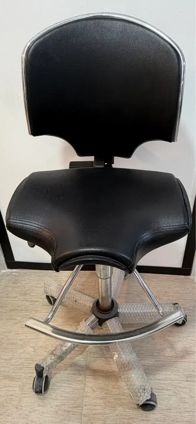 صندلی|میز و صندلی غذاخوری|قشم, |دیوار